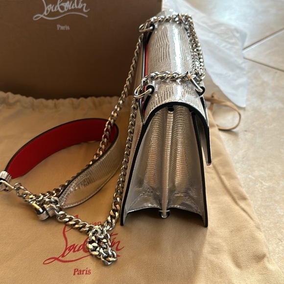 Christian Louboutin Elisa small calf bag. Metallic silver. - Picture 13 of 16